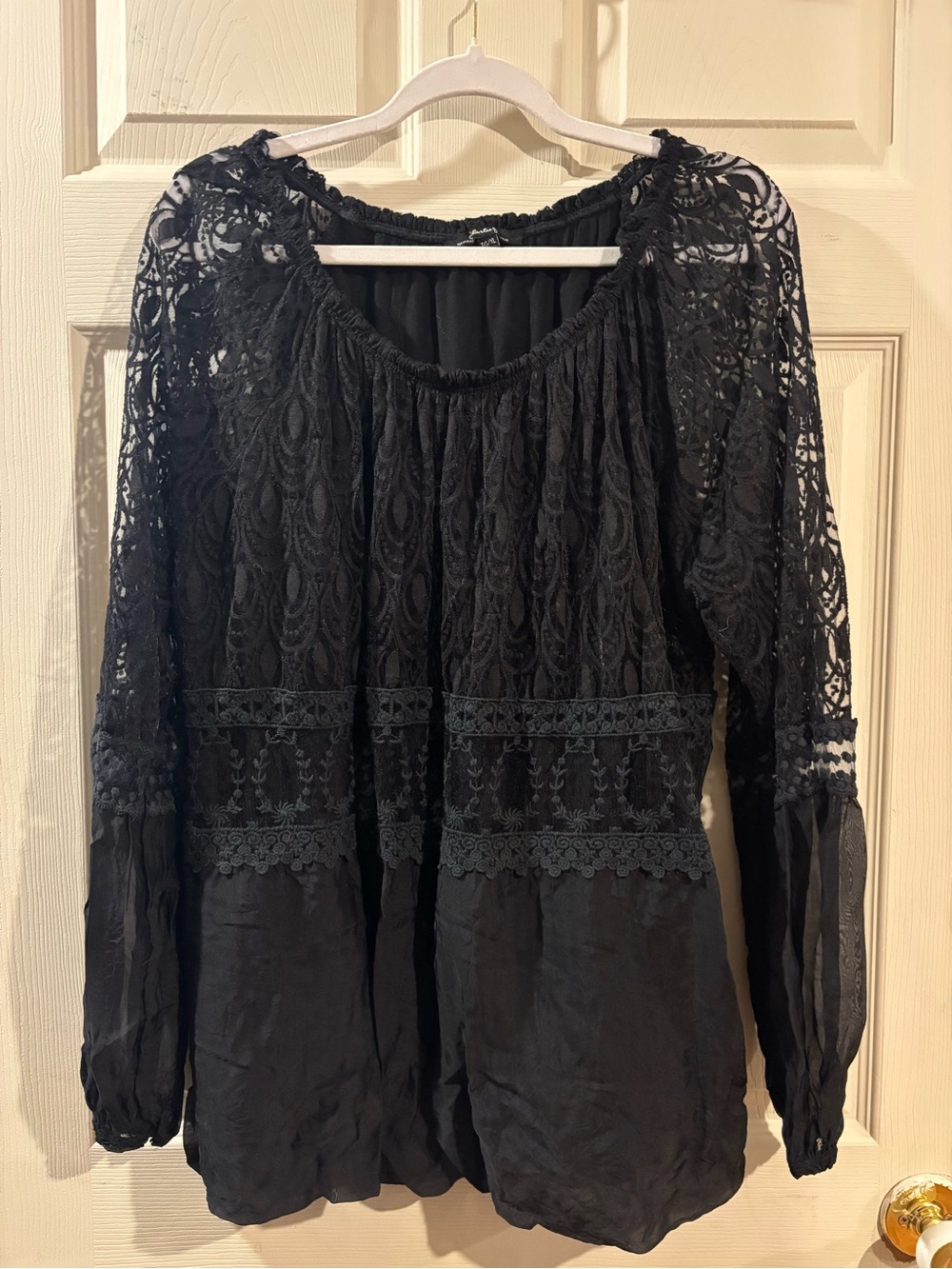 CHARLIE B Black Lace Peasant Blouse